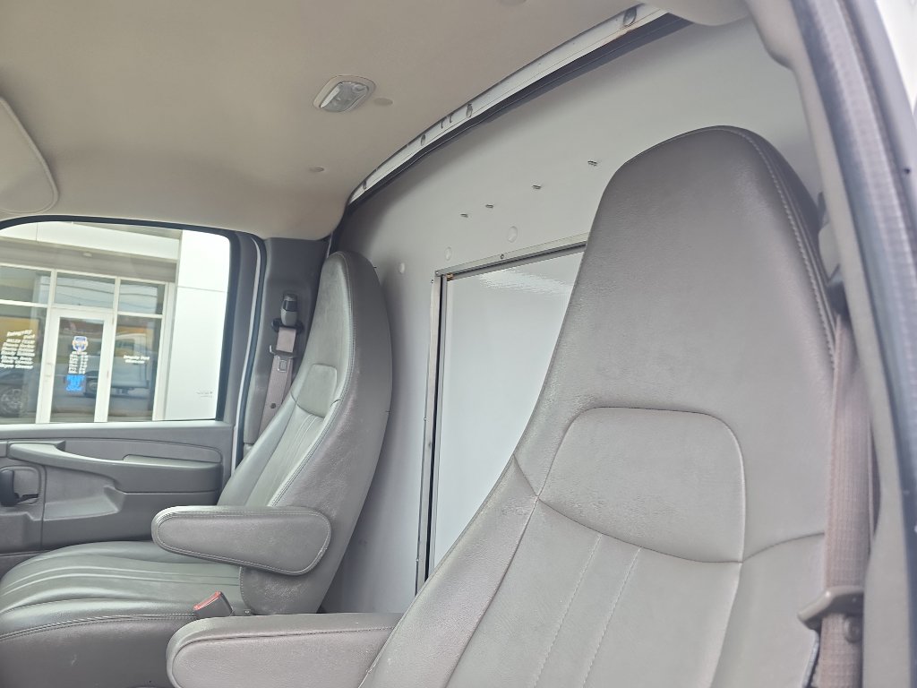 Used 2012 Chevrolet Express 3500 image 16