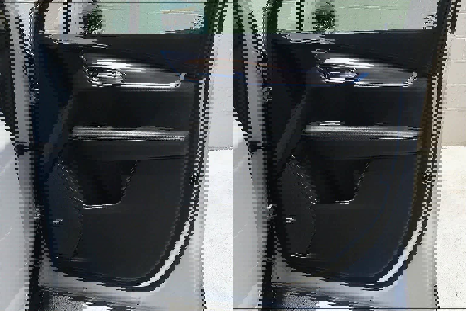 Used 2017 Cadillac XT5 Luxury image 26