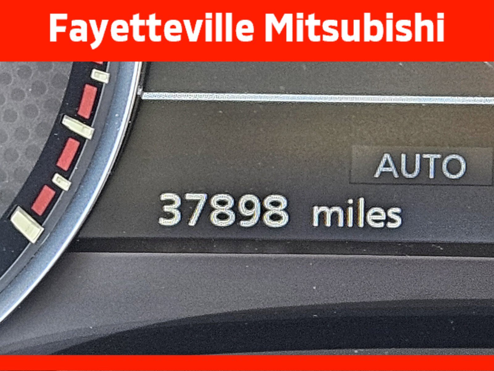 Used 2023 Nissan Armada Platinum w/ Captain's Chairs Package AWD/4WD image 29