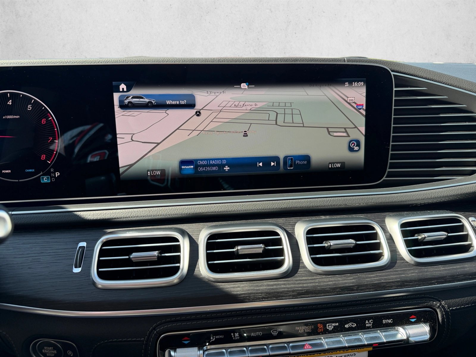 New 2026 Mercedes-Benz GLE 450 4MATIC image 14