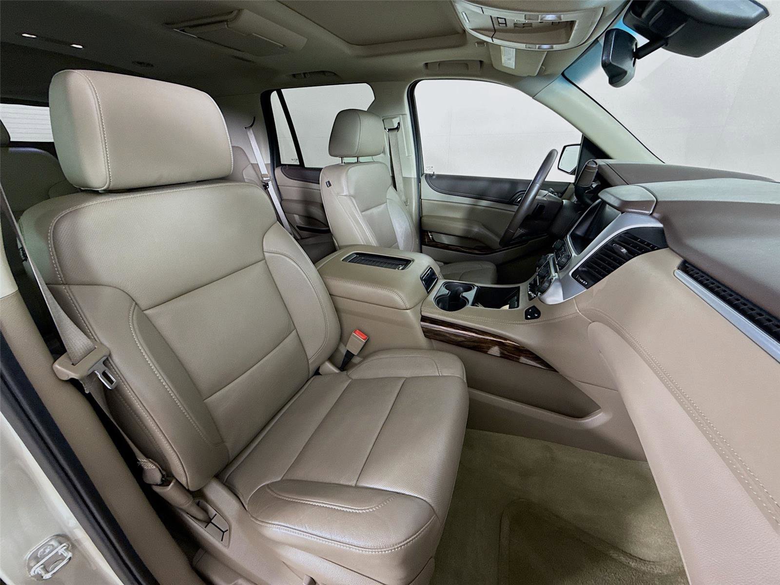 Used 2016 GMC Yukon SLT w/ Open Road Package image 30