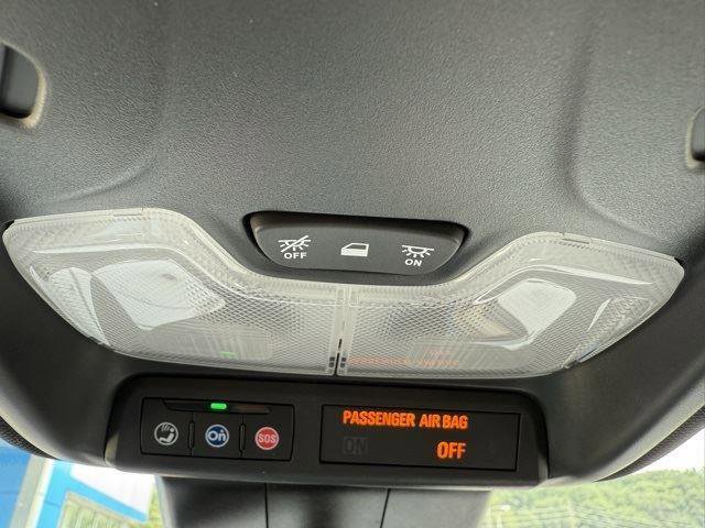 New 2025 Chevrolet Colorado LT w/ LT Convenience Package image 15