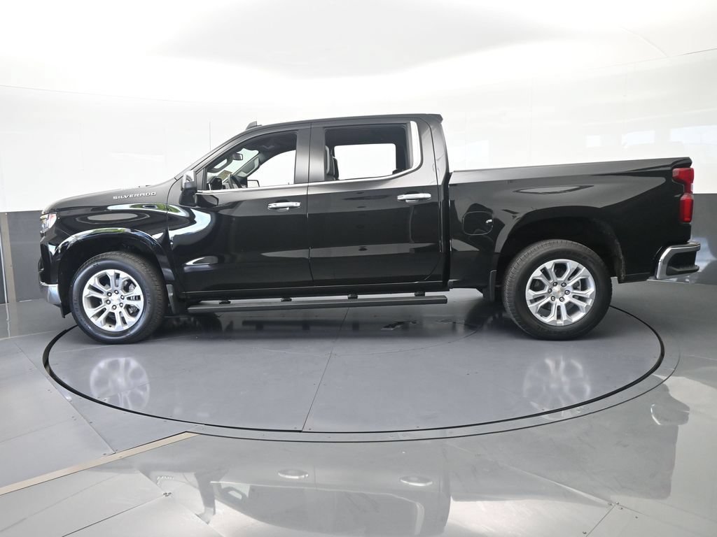 Used 2026 Chevrolet Silverado 1500 LTZ RWD image 3
