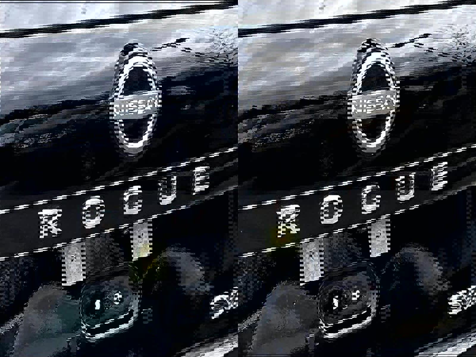 Certified 2023 Nissan Rogue SV image 26