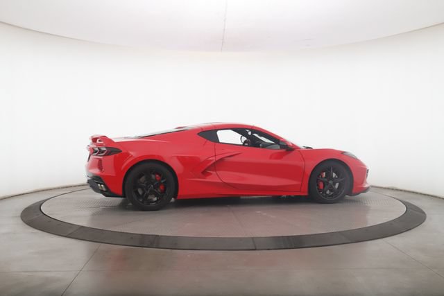 Used 2022 Chevrolet Corvette Stingray Premium Cpe w/ Z51 Performance Package RWD image 6