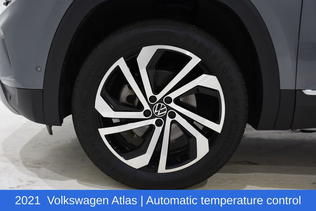 Used 2021 Volkswagen Atlas SEL Premium image 6