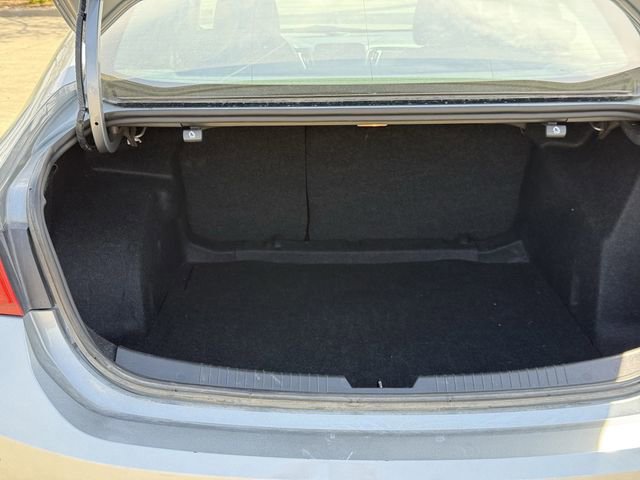 Used 2025 Chevrolet Malibu LT FWD image 35