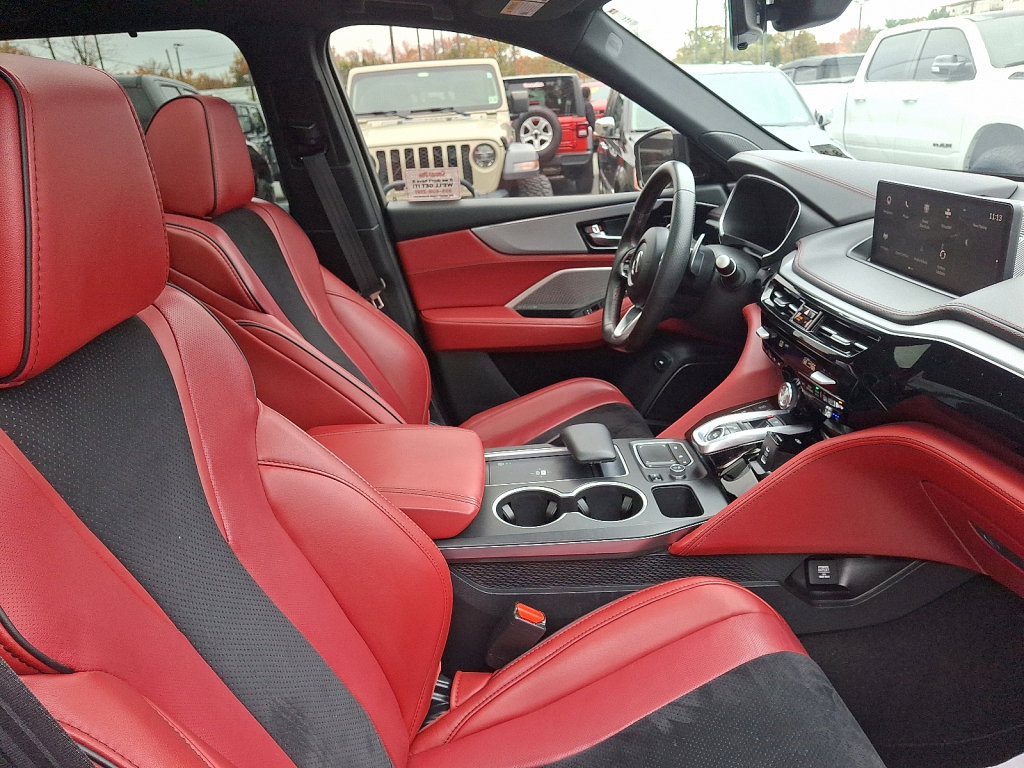 Used 2023 Acura MDX A-Spec image 11