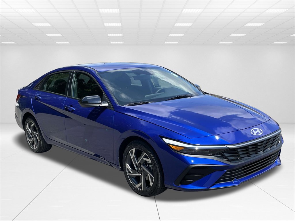 New 2025 Hyundai Elantra Sport w/ Cargo Package