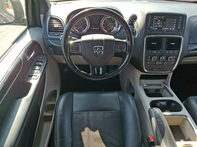 Used 2019 Dodge Grand Caravan SXT FWD image 11