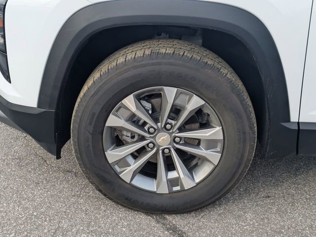 New 2026 Chevrolet Equinox LT image 8