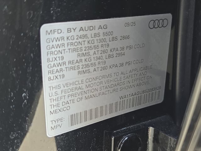 Used 2025 Audi Q5 Premium w/ Convenience Package AWD/4WD image 39