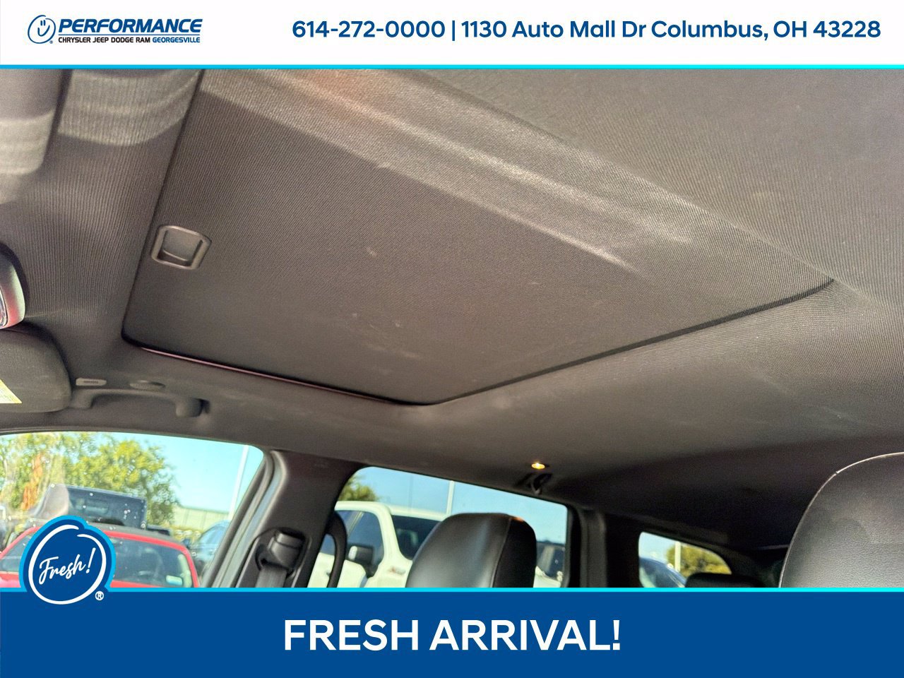 Used 2020 Jeep Grand Cherokee Altitude AWD/4WD image 11