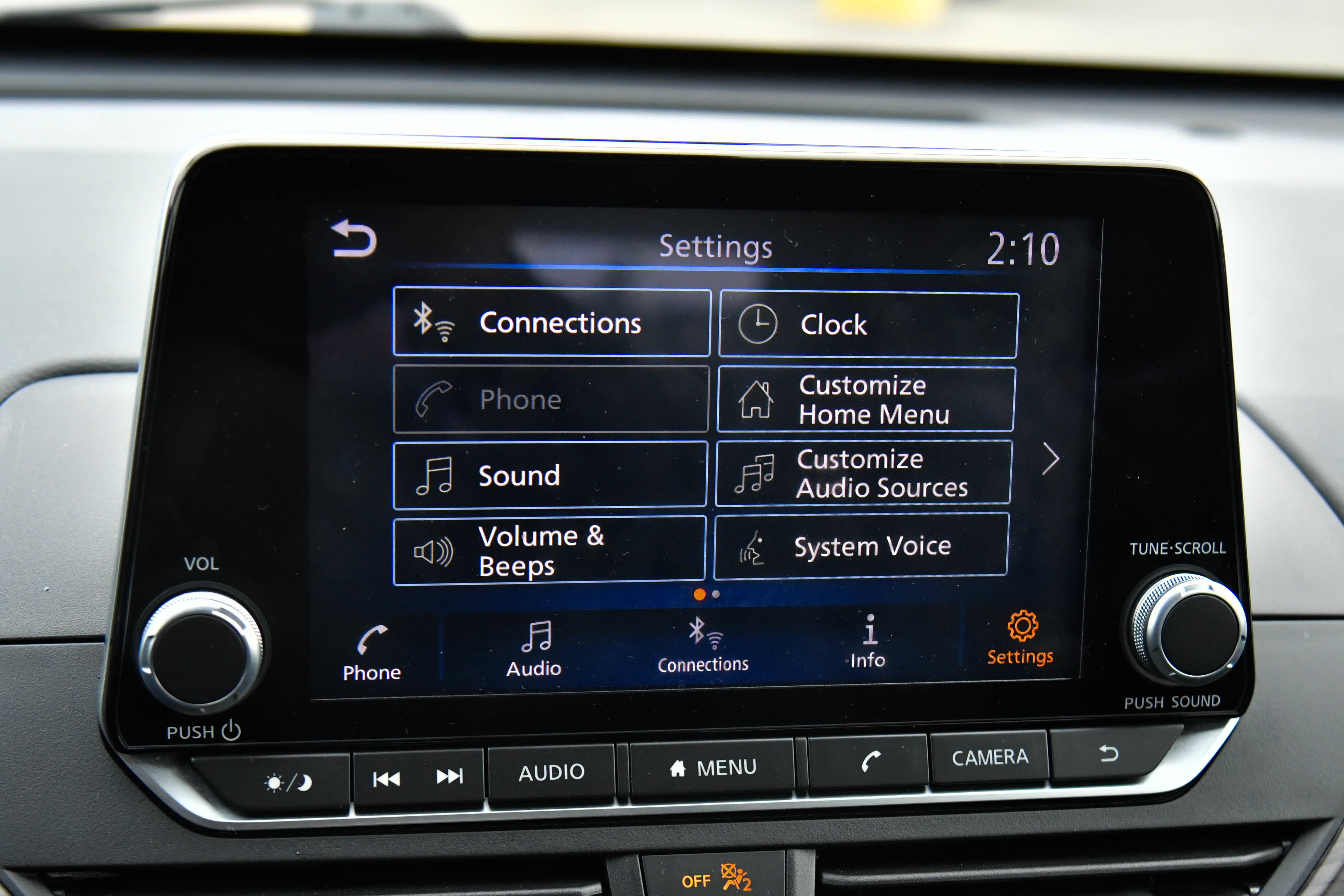 Used 2024 Nissan Altima 2.5 SV image 19