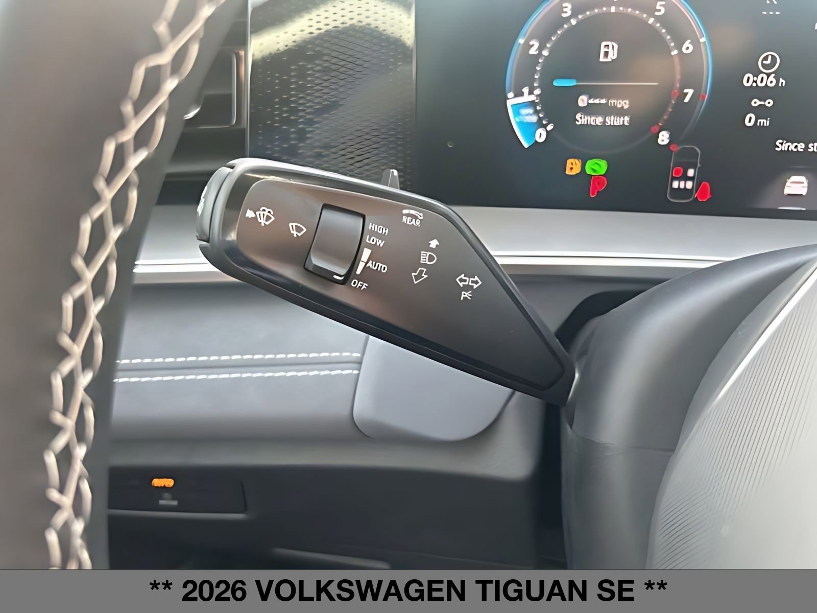 New 2026 Volkswagen Tiguan SE AWD/4WD image 26