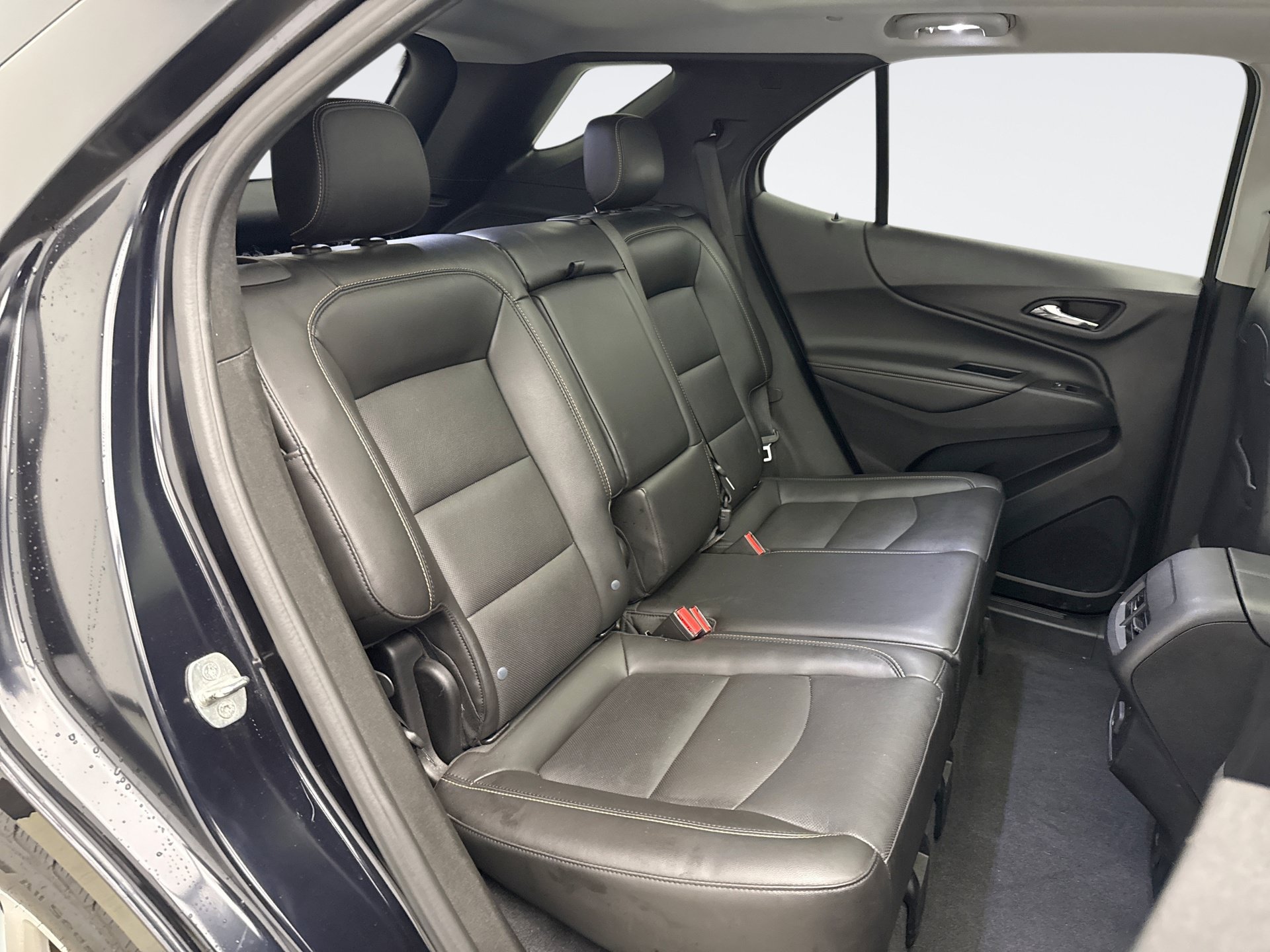 Used 2020 Chevrolet Equinox Premier AWD/4WD image 18
