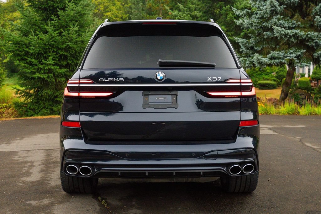 Used 2026 BMW ALPINA XB7 AWD/4WD image 4