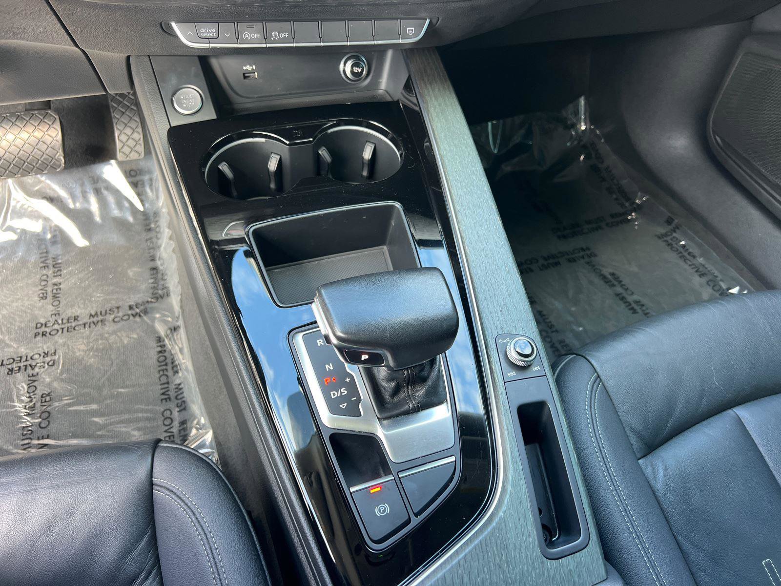 Used 2020 Audi A4 2.0T Premium w/ Convenience Package image 30