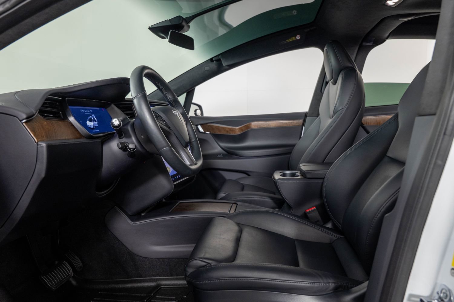 Used 2020 Tesla Model X Long Range image 15