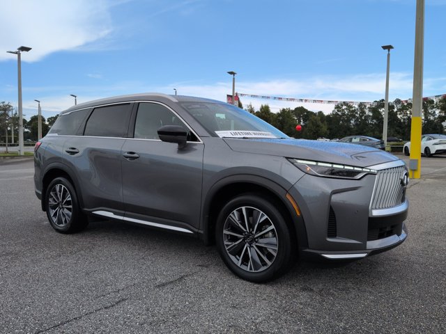 Used 2026 INFINITI QX60 Luxe w/ Cargo Package FWD image 2
