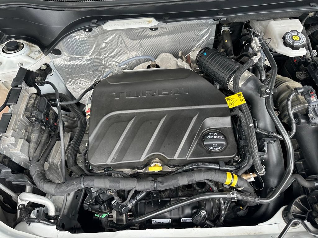 Used 2024 Chevrolet Trax RS w/ Driver Confidence Package FWD image 30