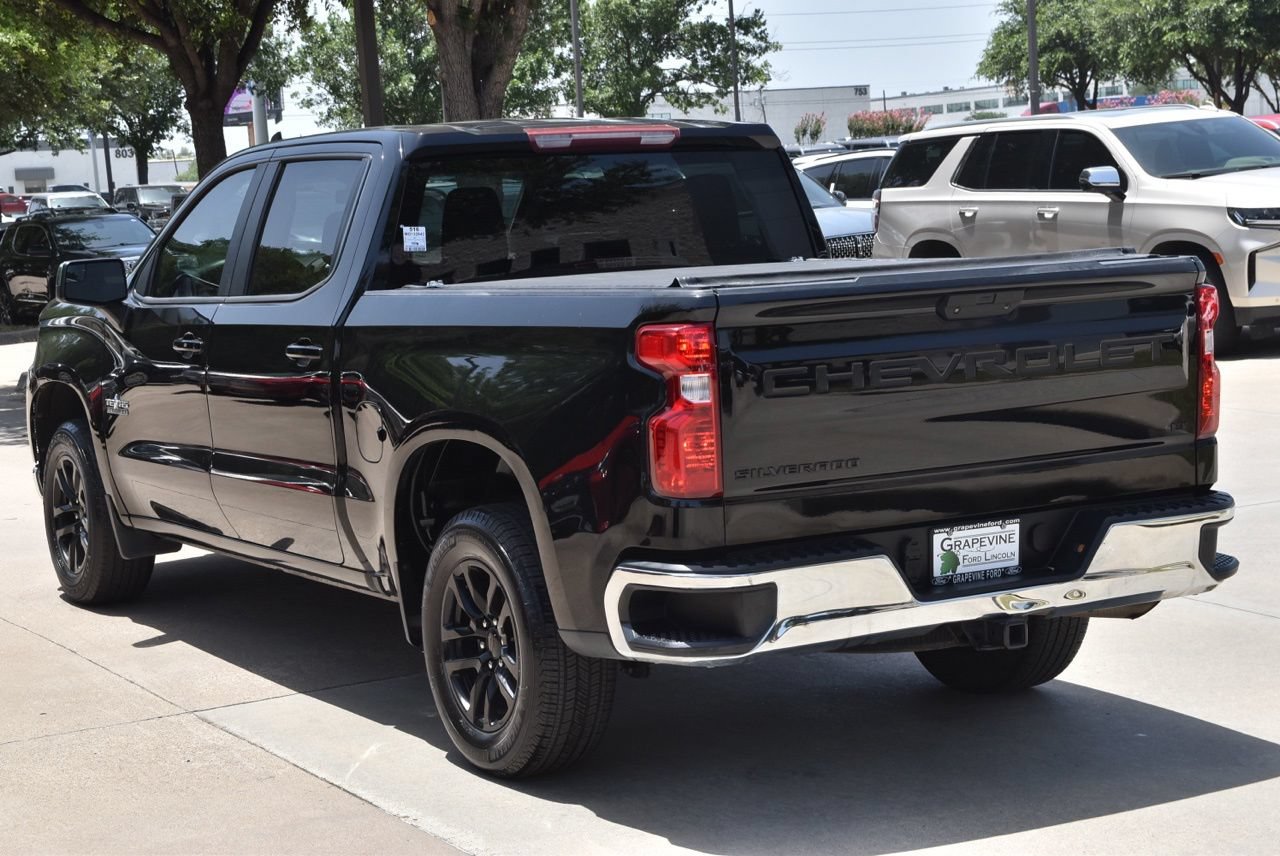 Used 2021 Chevrolet Silverado 1500 LT w/ LPO, Dark Essentials Package RWD image 10