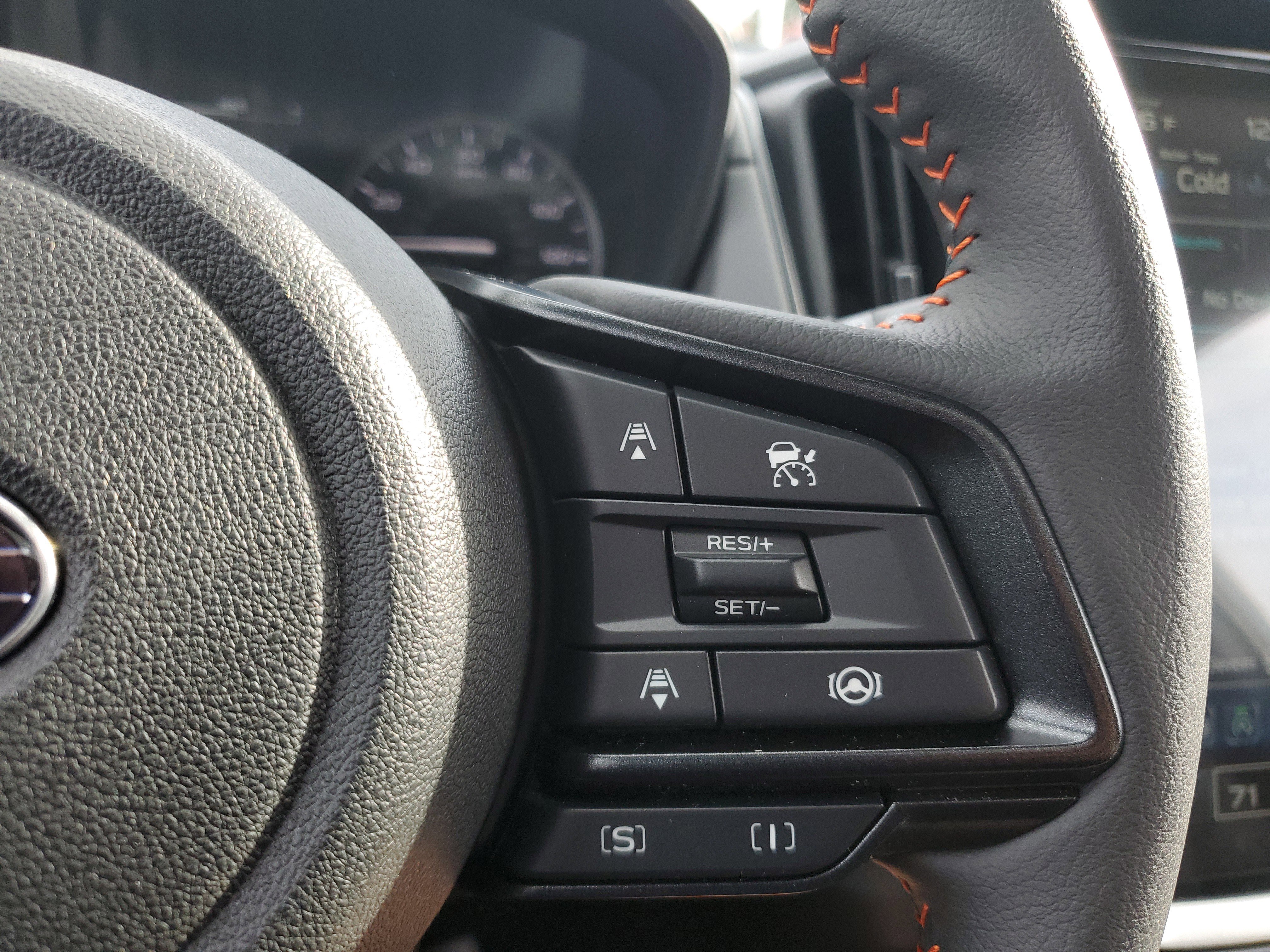 Certified 2025 Subaru Crosstrek 2.5i Limited w/ Crosstrek Mirror Package image 18