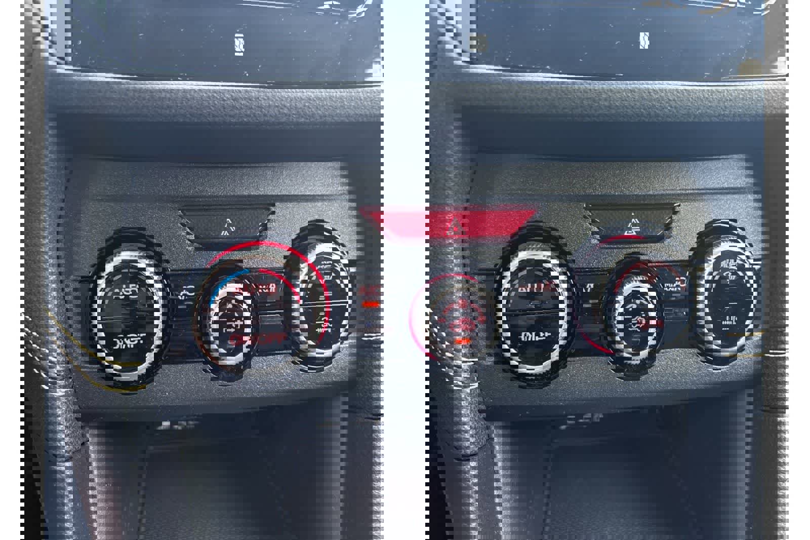 Used 2021 Subaru Crosstrek 2.5i Sport w/ Moonroof Package image 18