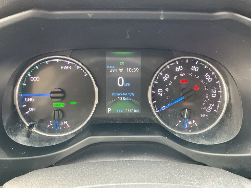 Used 2020 Toyota RAV4 XLE w/ Convenience Package image 13