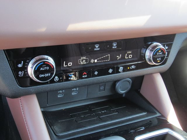 New 2026 Mitsubishi Outlander SEL FWD image 29