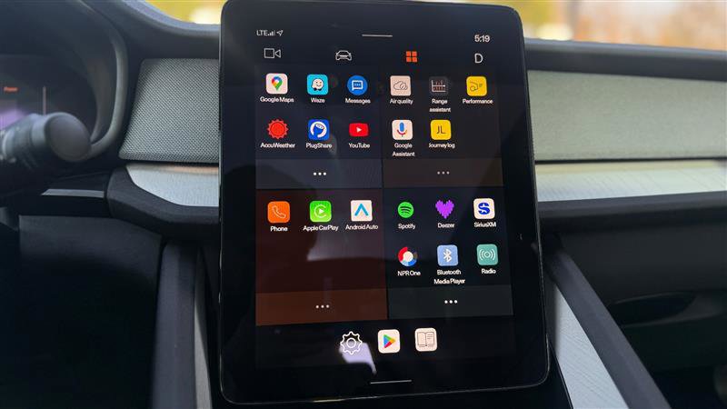 Used 2023 Polestar Polestar 2 PLUS w/ Pilot Pack image 38