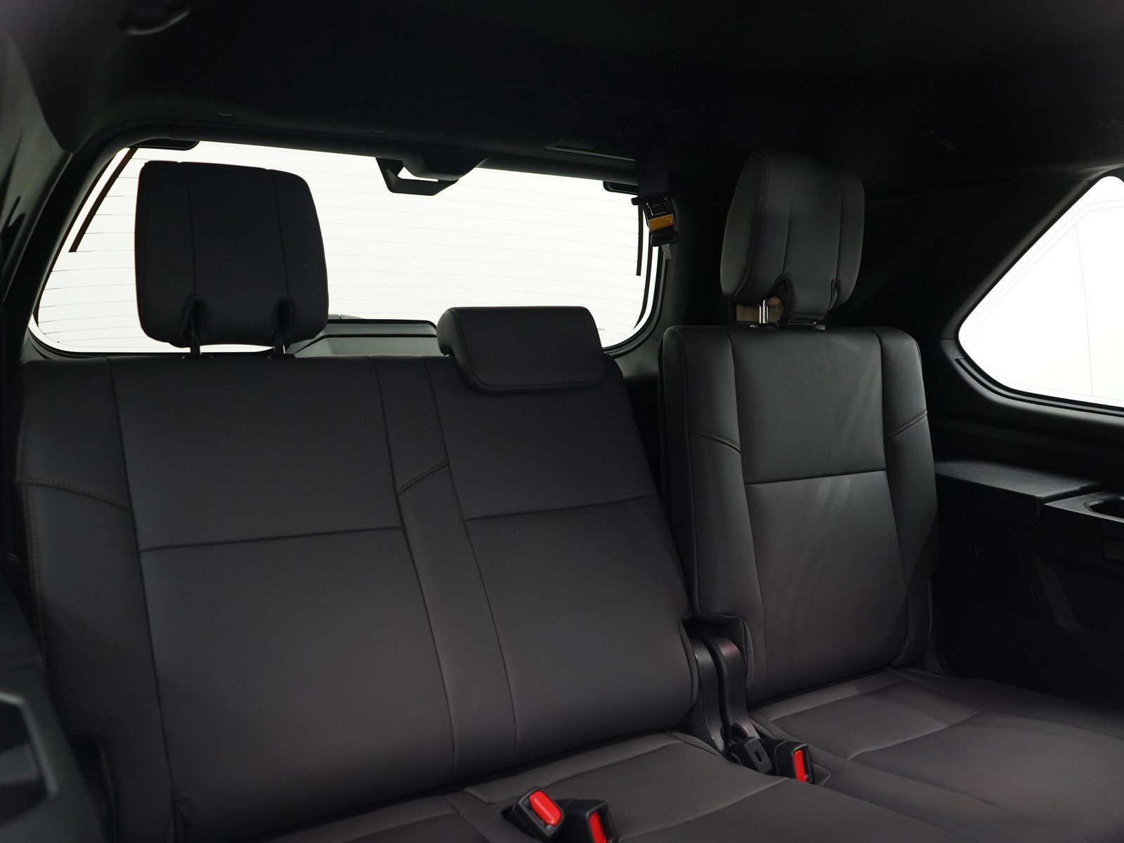 Used 2026 Toyota Sequoia Capstone AWD/4WD image 12