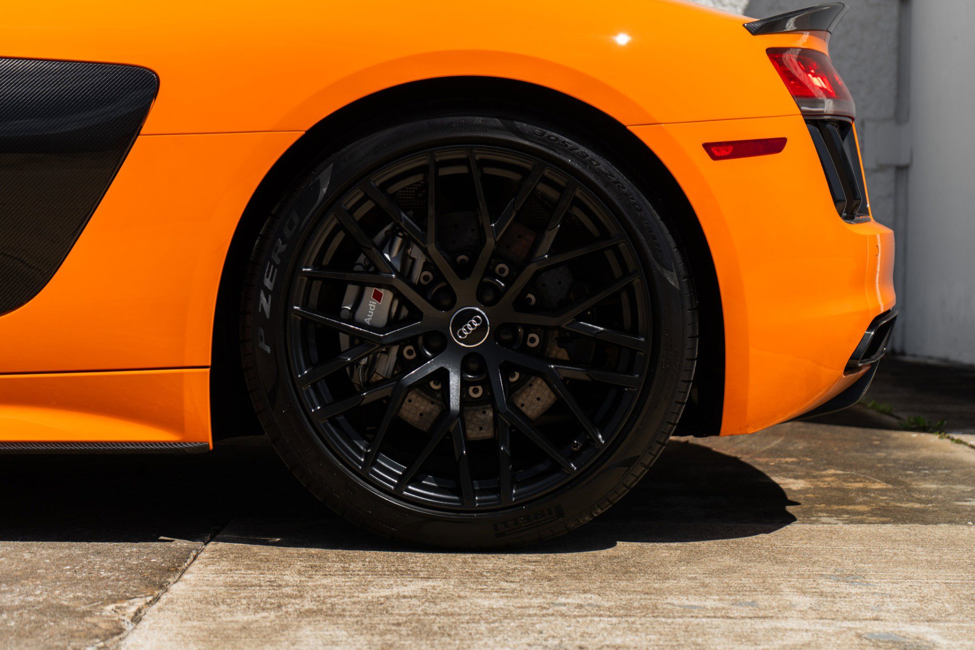 Used 2018 Audi R8 V10 plus image 33