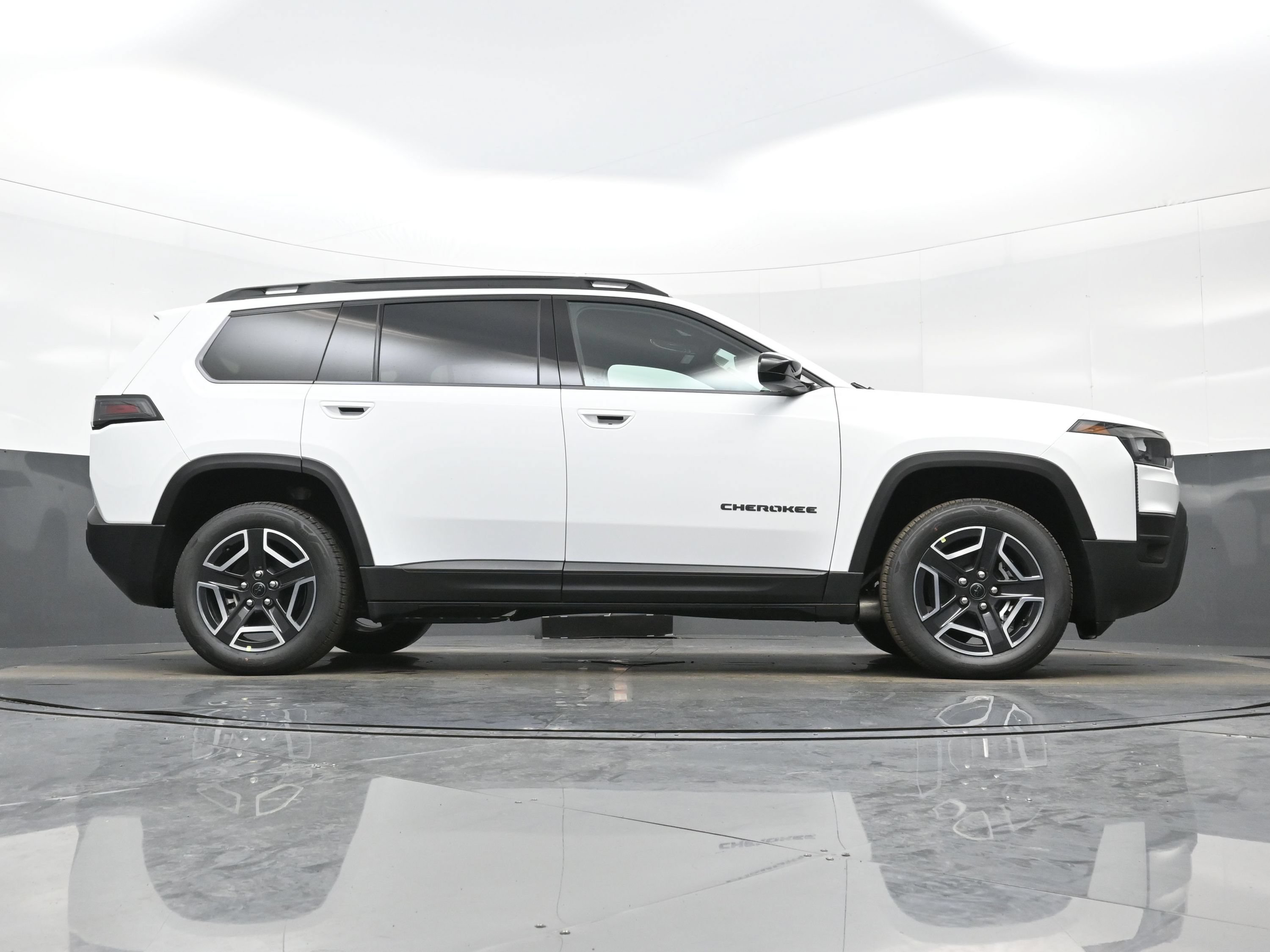 New 2026 Jeep Cherokee Laredo AWD/4WD image 19