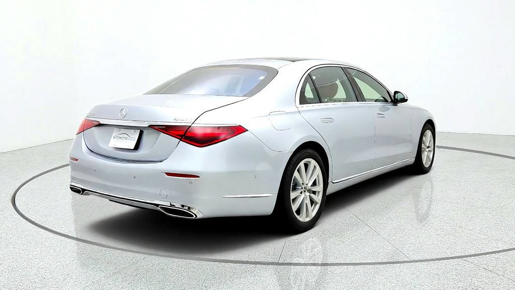 Used 2026 Mercedes-Benz S 580 4MATIC Sedan image 5
