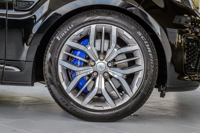 Used 2016 Land Rover Range Rover Sport SVR AWD/4WD image 16