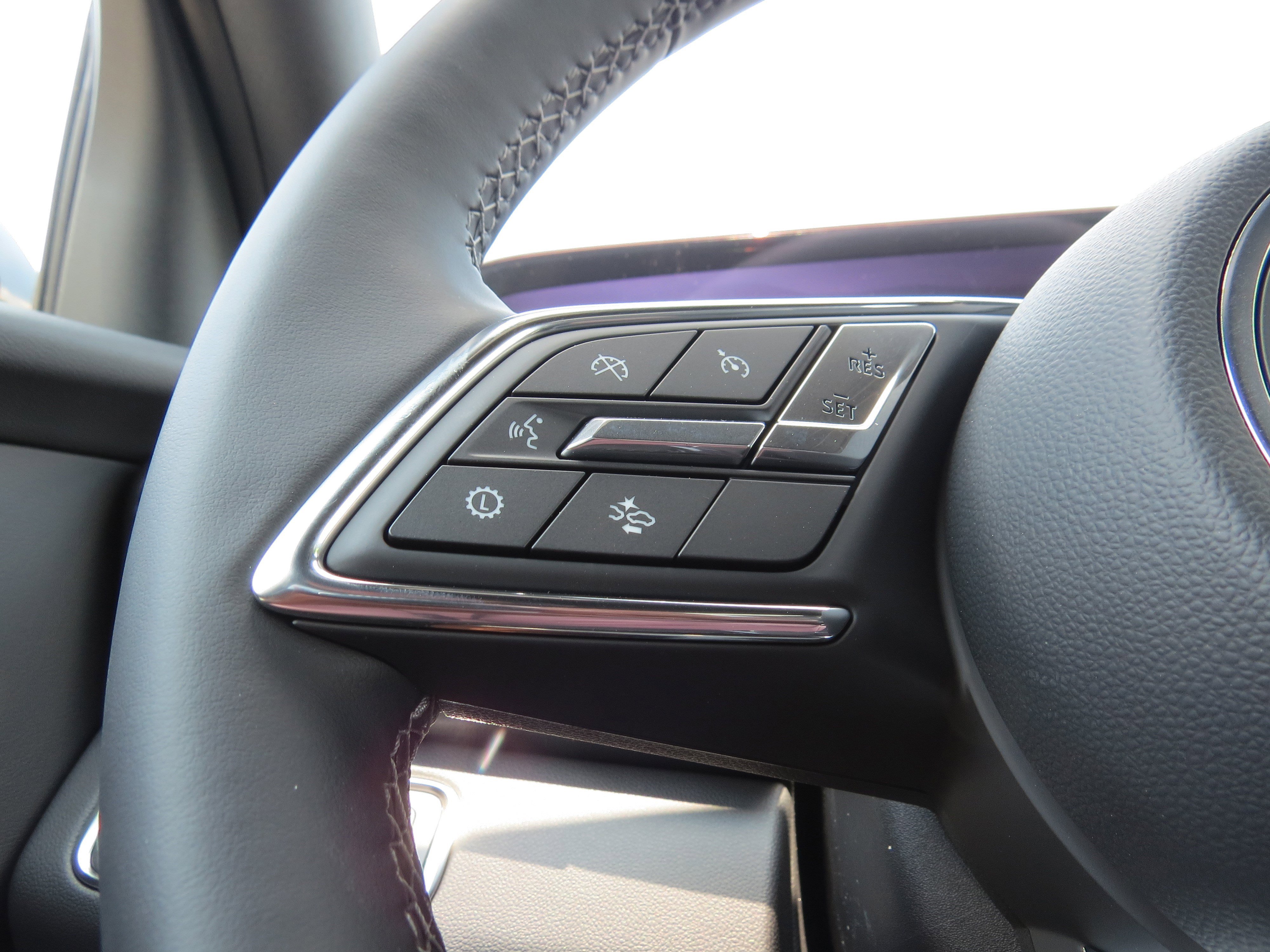 New 2025 Buick Enclave Sport Touring w/ Power Package image 25