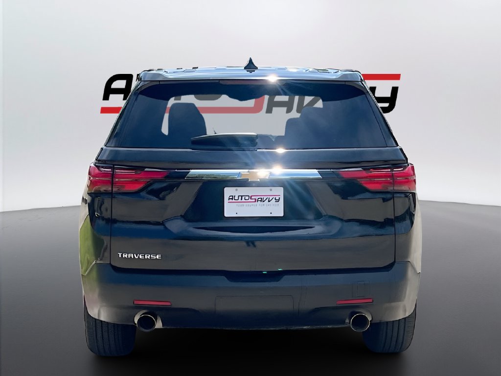 Used 2023 Chevrolet Traverse LS FWD image 6