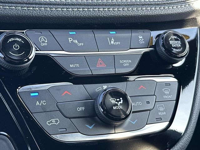 New 2026 Chrysler Pacifica Select image 29