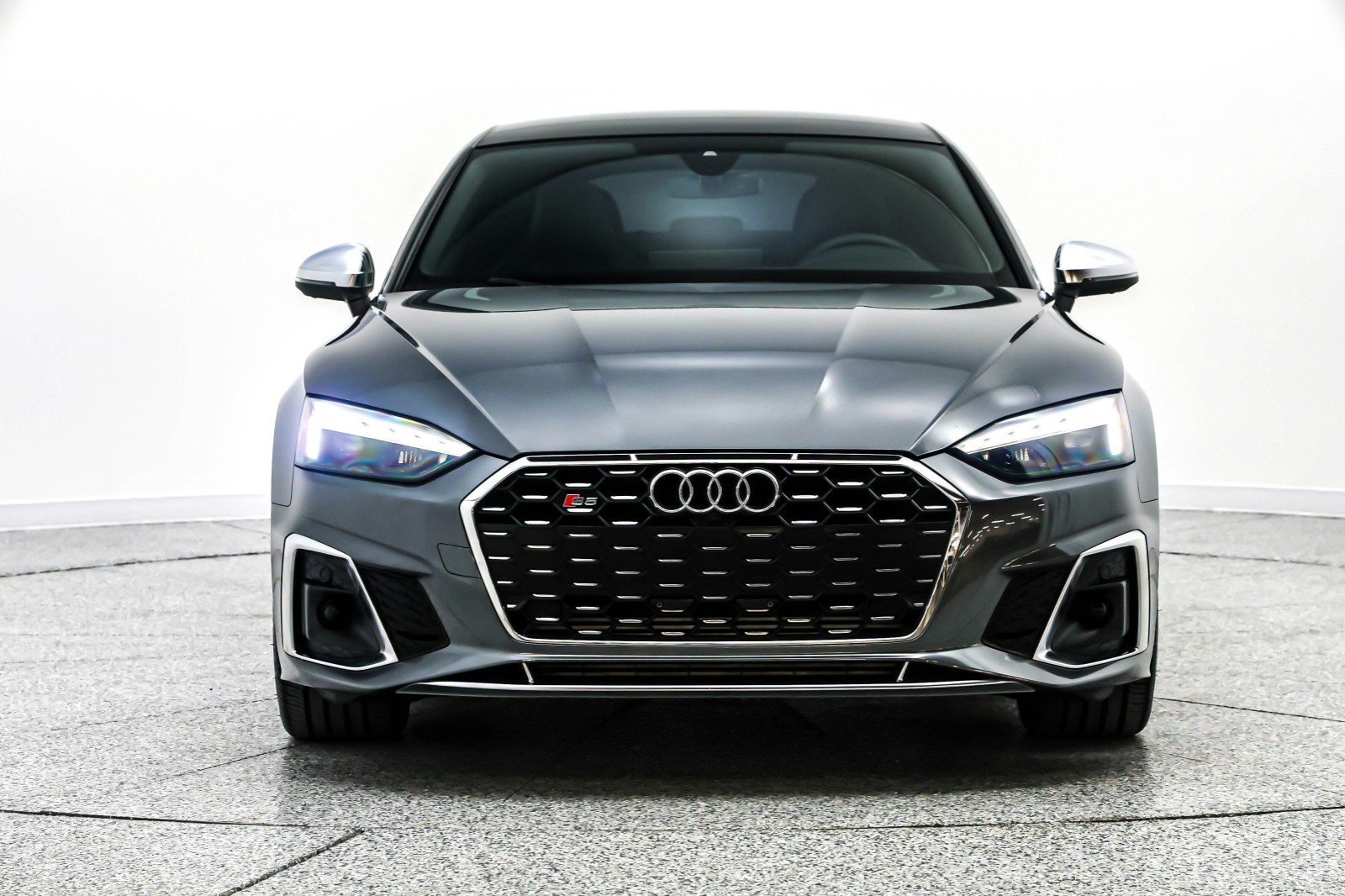 Used 2023 Audi S5 Premium Plus w/ Premium Plus Package AWD/4WD image 2