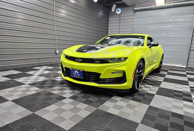 Used 2020 Chevrolet Camaro SS RWD image 42