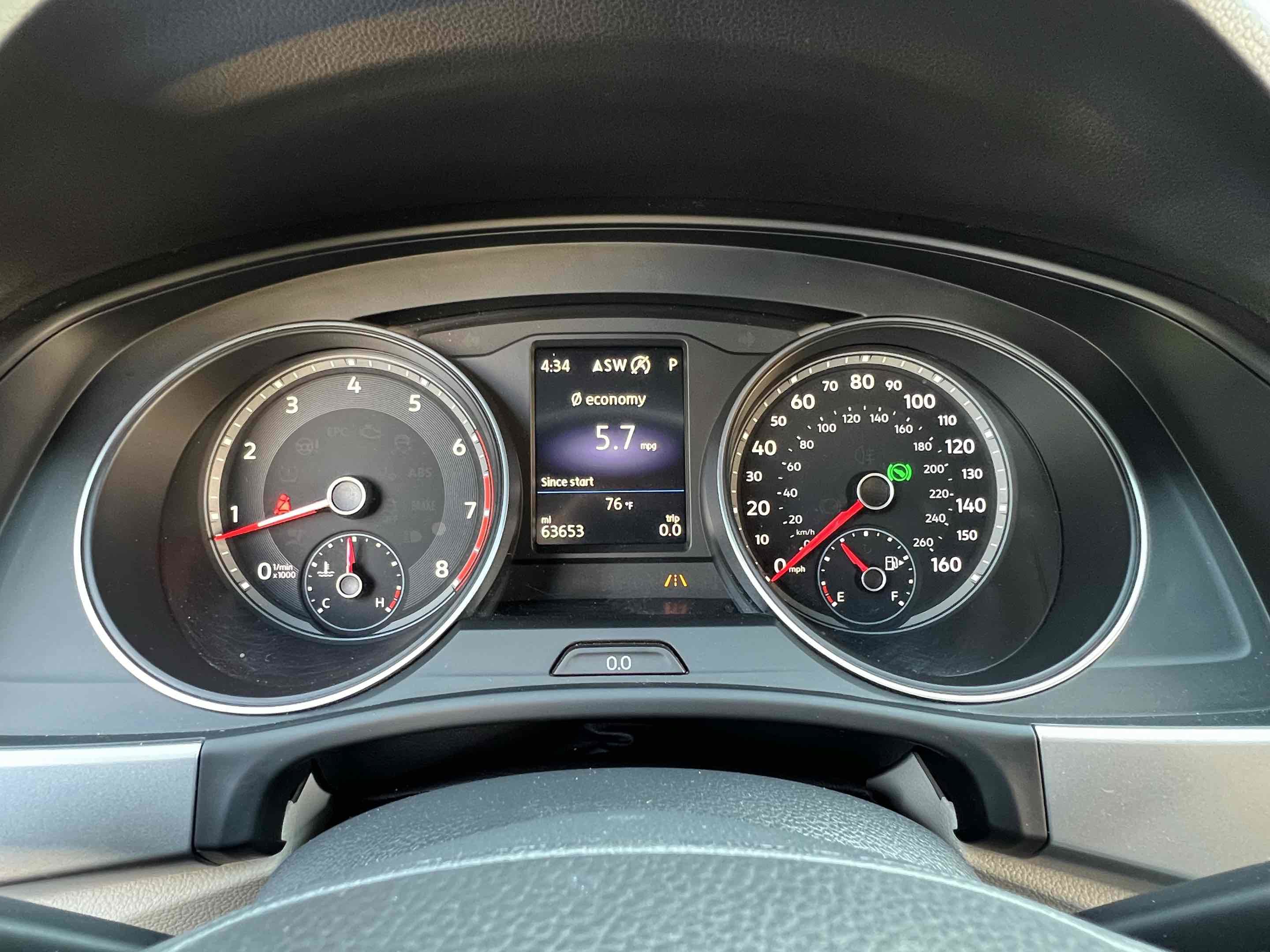 Used 2019 Volkswagen Atlas SE w/ Towing Package image 59