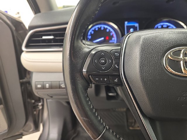 Used 2020 Toyota Camry SE FWD image 26