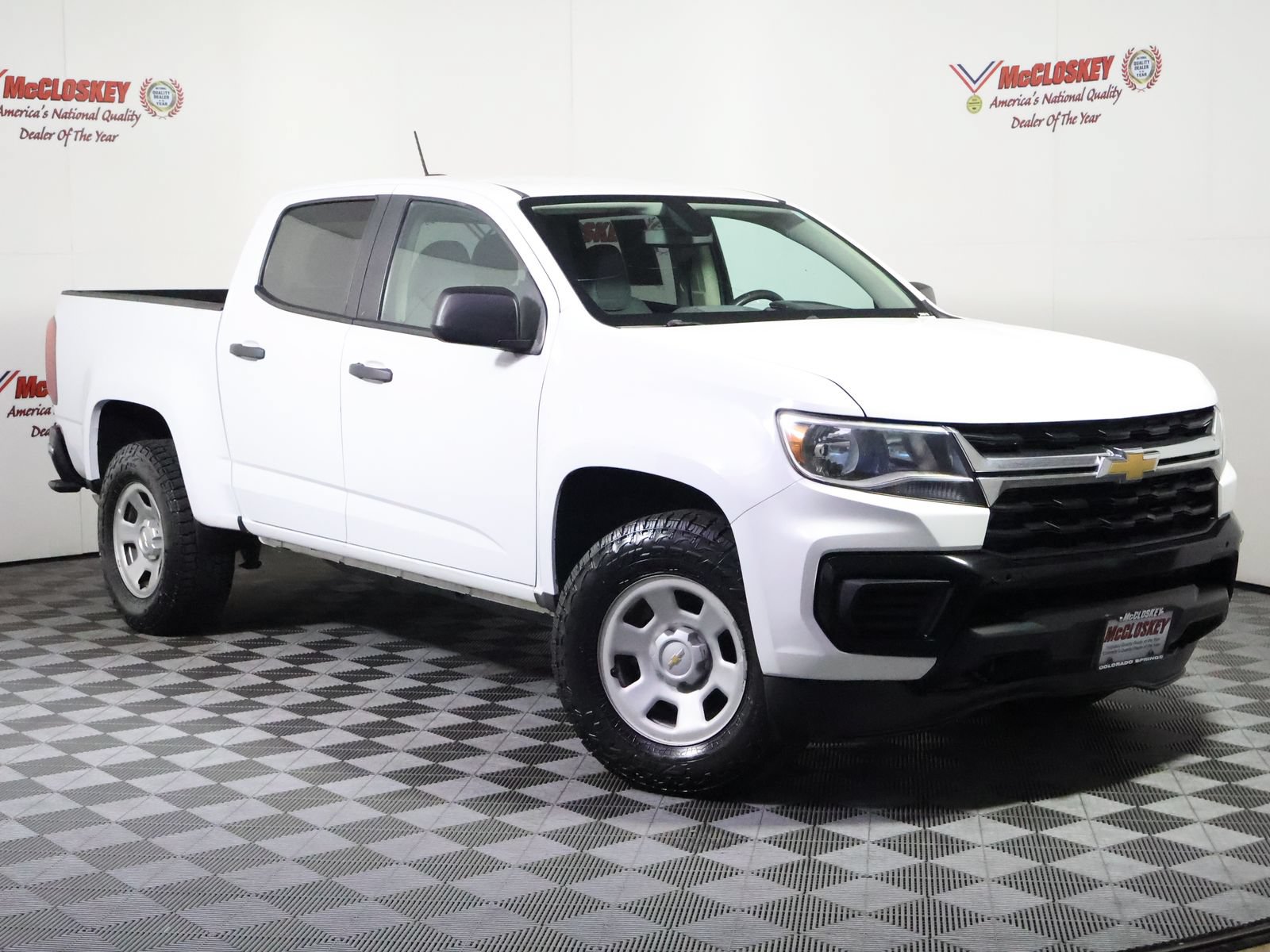 Used 2022 Chevrolet Colorado W/T w/ WT Convenience Package AWD/4WD image 2
