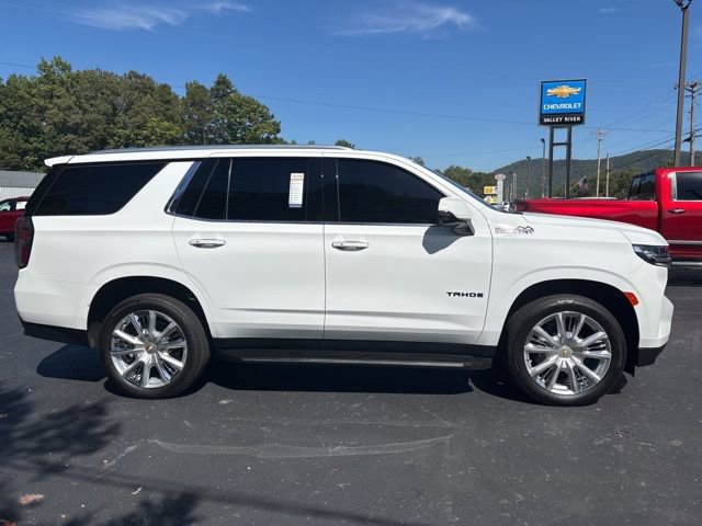 Used 2024 Chevrolet Tahoe High Country image 3
