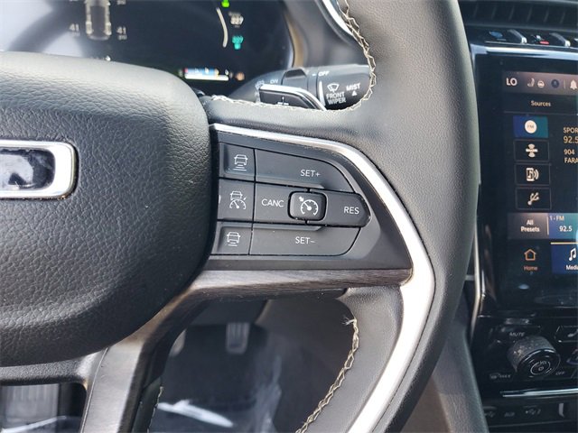 Used 2024 Jeep Grand Cherokee Limited 4xe image 17