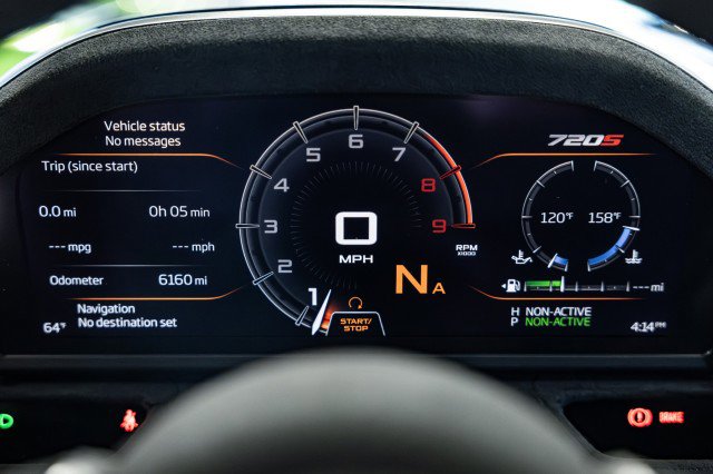 Used 2018 McLaren 720S Performance image 24