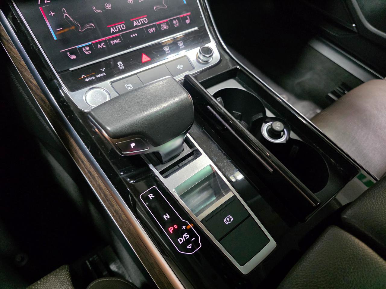 Used 2019 Audi A8 L 3.0T w/ Executive Package image 40