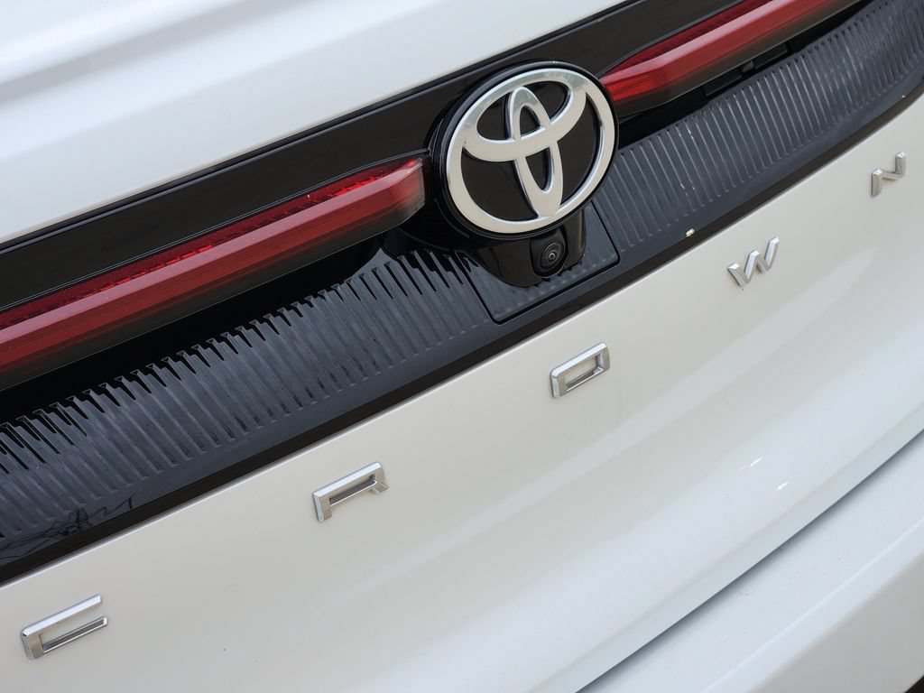 Certified 2023 Toyota Crown AWD/4WD image 11