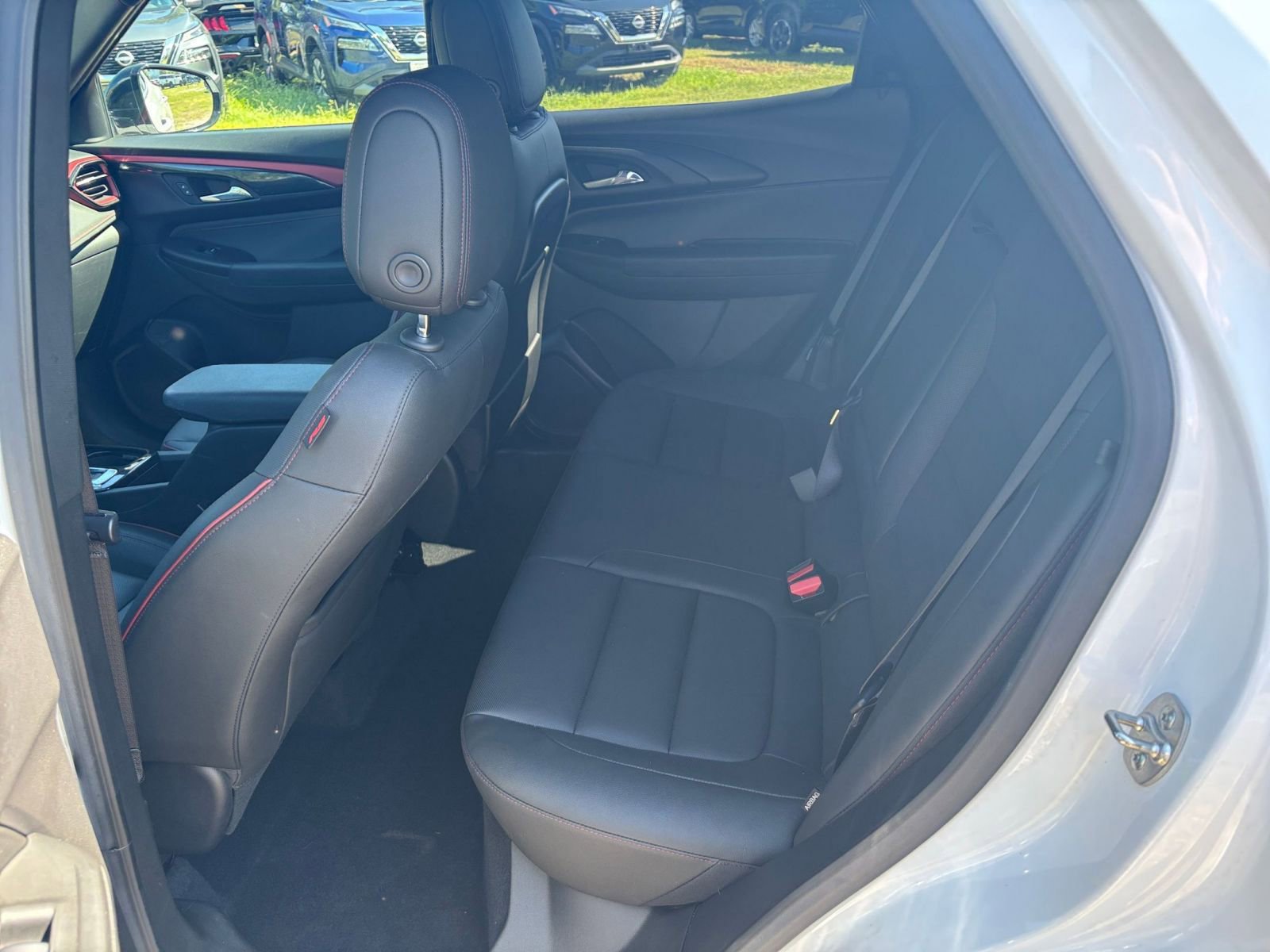 Used 2024 Chevrolet TrailBlazer RS w/ Convenience Package image 25